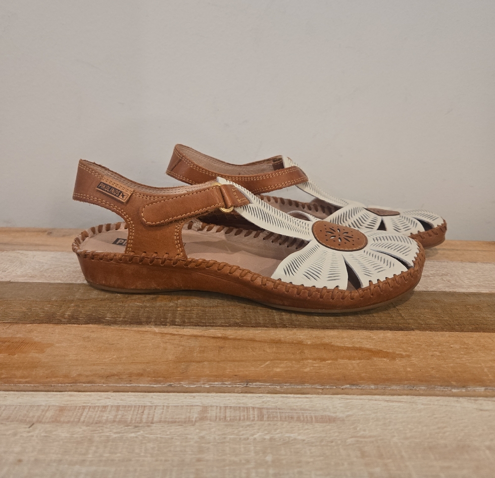 Pikolinos Puerto Vallarta T-Strap Sandals Leather Nata White Sz 38 US 7.5 - 8 - Picture 9 of 9